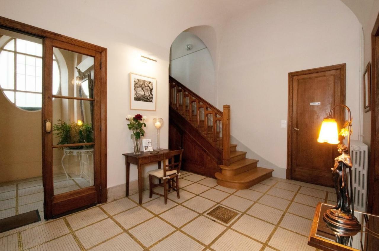 La Demeure Des Sacres - Cathedrale Bed and Breakfast Ρενς Εξωτερικό φωτογραφία